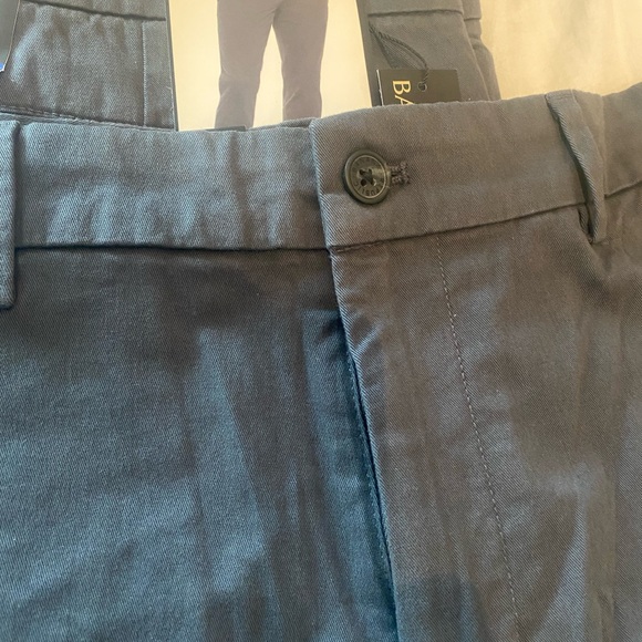 Brand New Banana Republic Pants, nice and soft fabric. - Picture 3 of 4